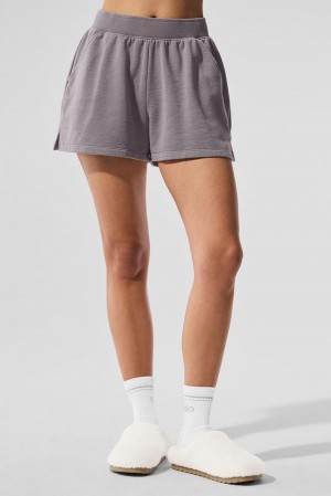 Women Alo Yoga Washed Low Key Sweat Short Cool Grey Wash | India 39627-UNHK