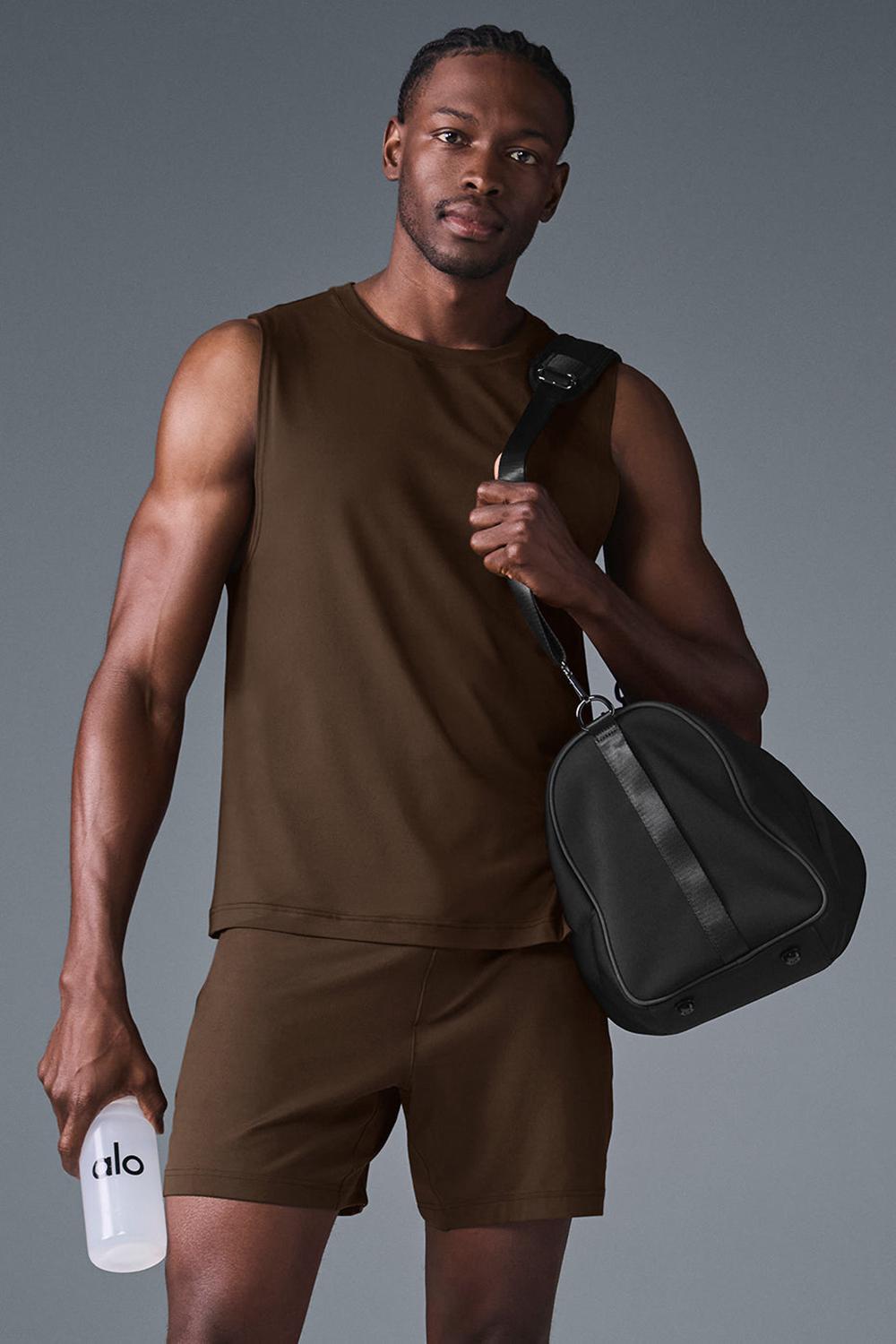 Men Alo Yoga Conquer Muscle Tank Espresso | India  72493-HGUM