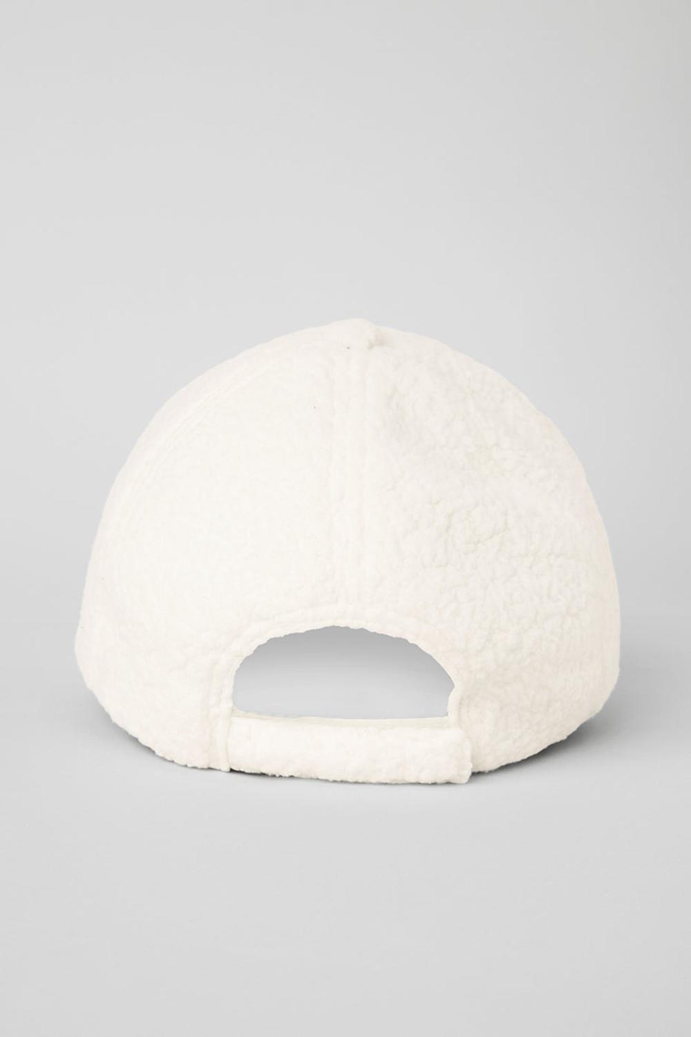 Men Alo Yoga Micro Sherpa Off-Duty Cap Ivory | India  62175-YMUP