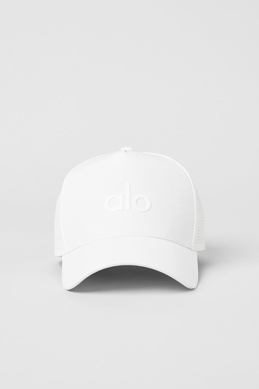 Men Alo Yoga Performance District Trucker Hat White | India  36598-PZRE