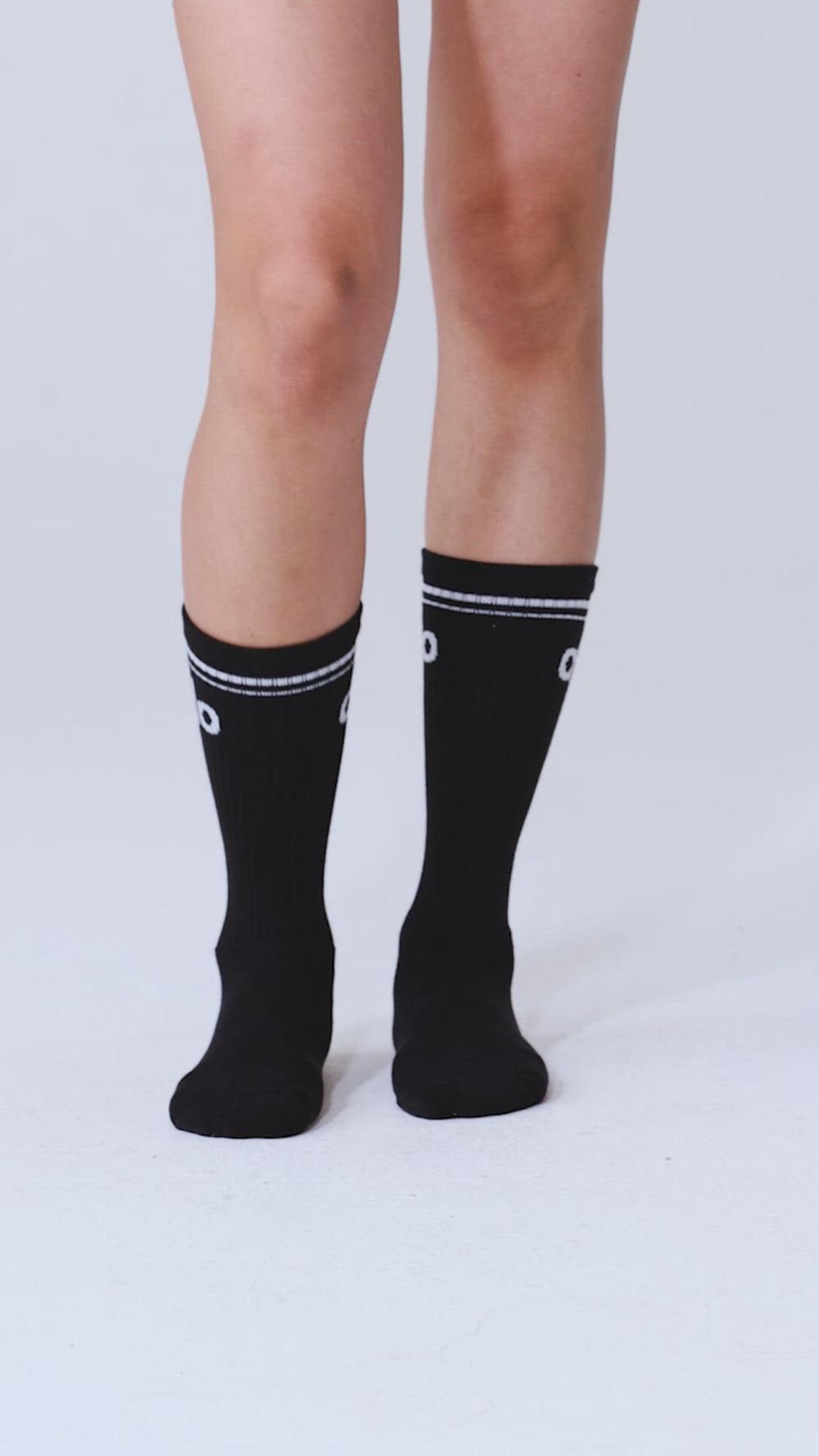 Men Alo Yoga Unisex Throwback Sock Gravel / White | India  05413-XWQH