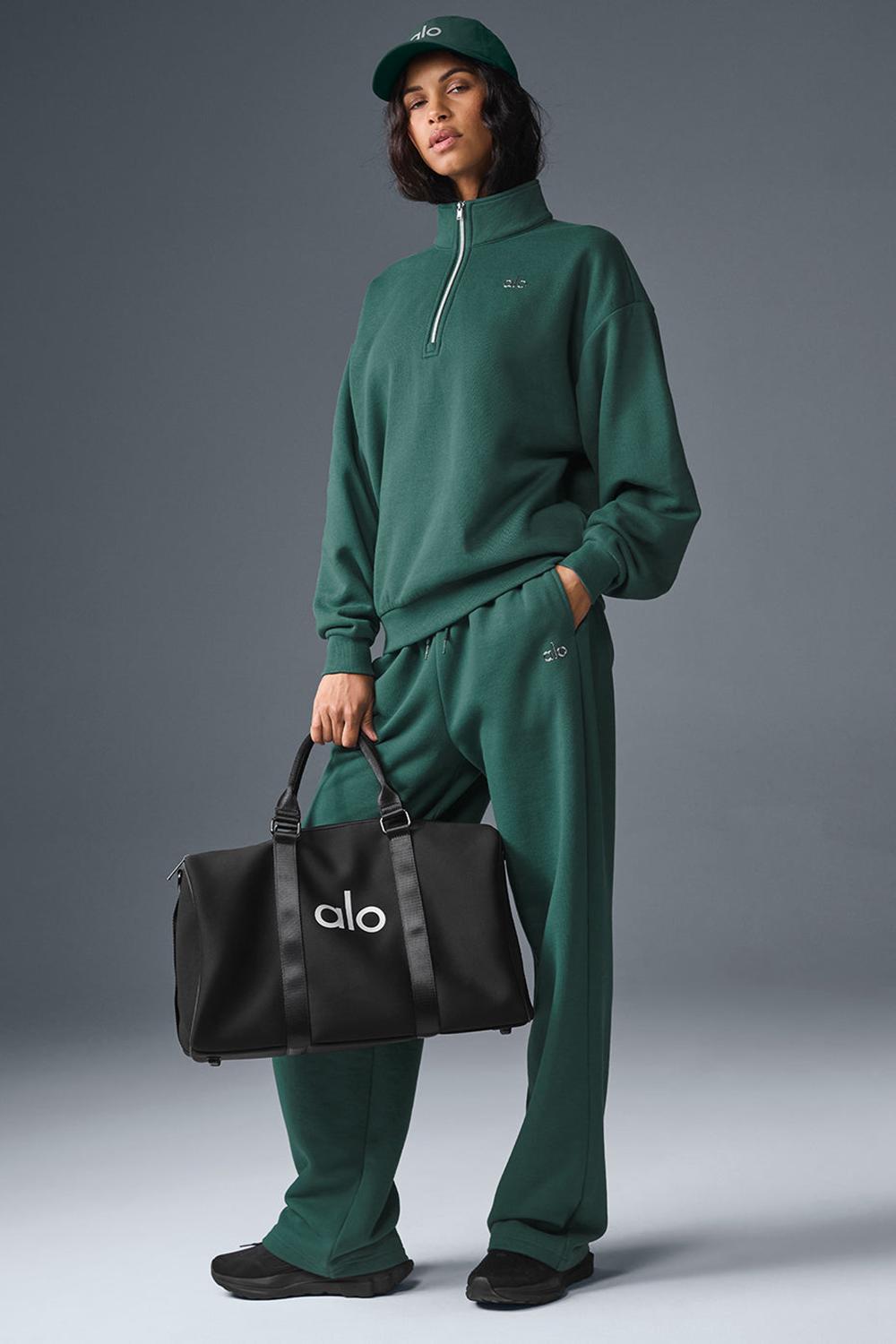 Women Alo Yoga Accolade 1/4 Zip Pullover Winter Ivy | India  47809-MXVD