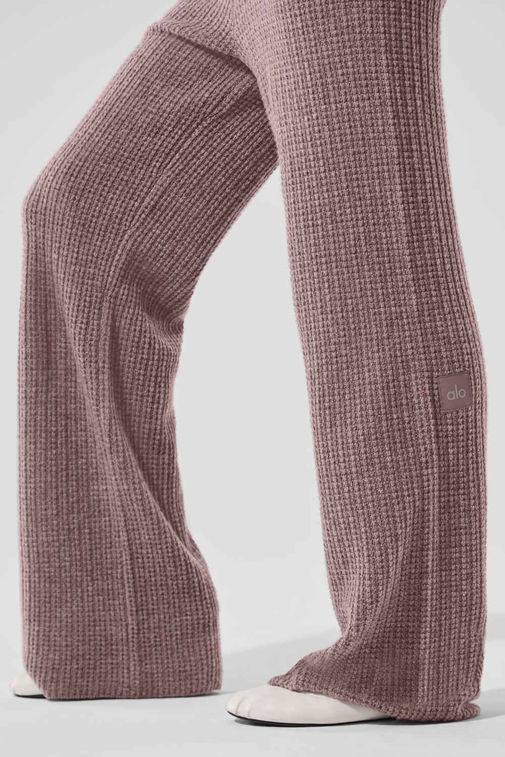 Women Alo Yoga Cashmere High-Waist Plush Waffle Pant Mushroom Heather | India  18593-ZFTG