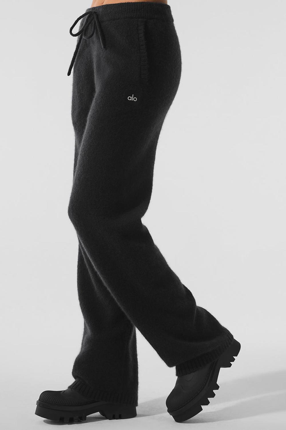 Women Alo Yoga New Class Cashmere Sweatpant Black | India  41263-RVWI