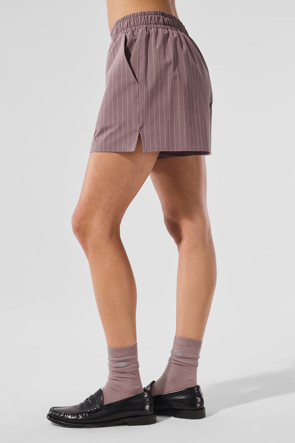 Women Alo Yoga Pinstripe Daylight Boxer Mushroom / Ivory | India  01346-RMCO