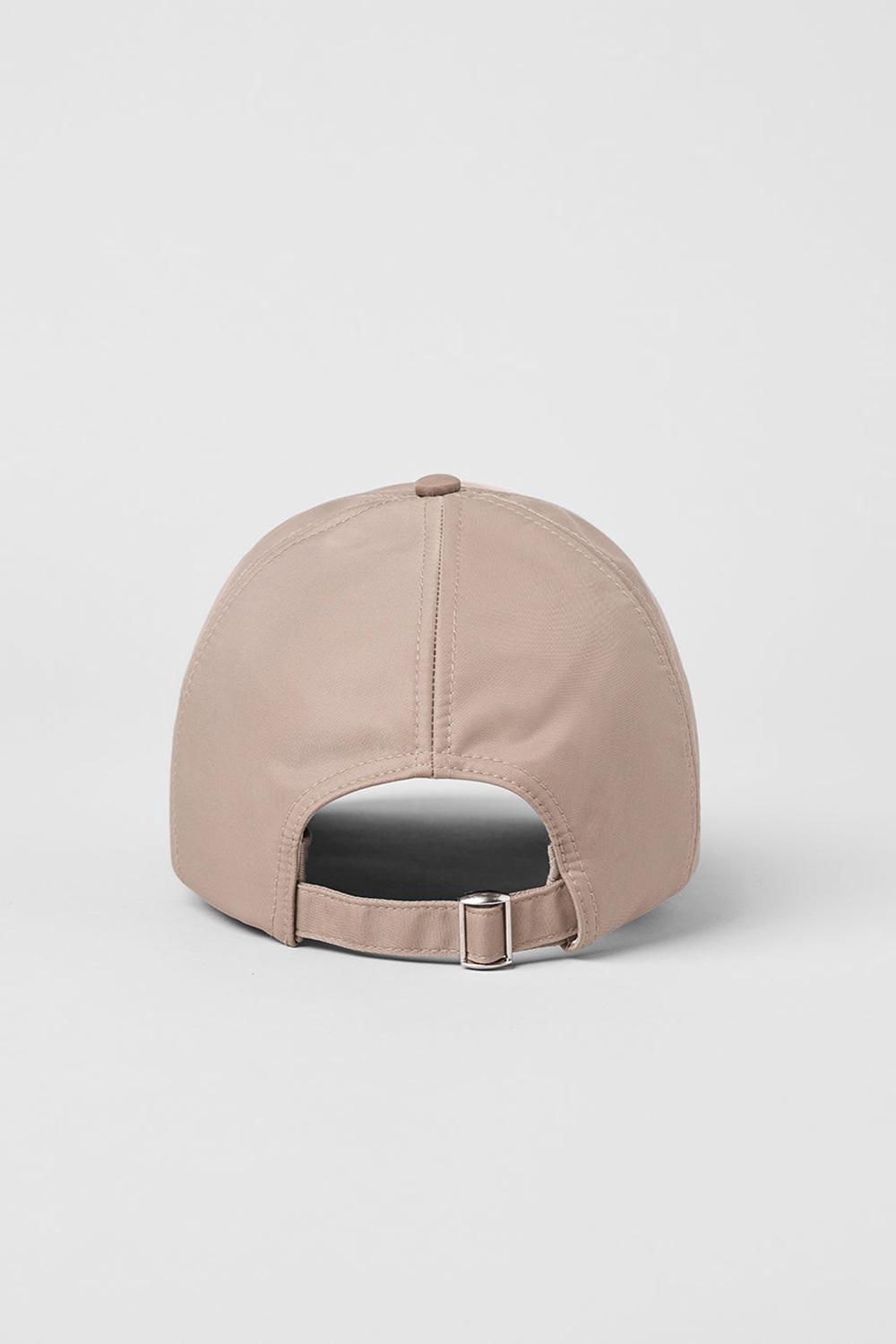 Women Alo Yoga Satin Off-Duty Cap Taupe Satin | India  32640-GFPR