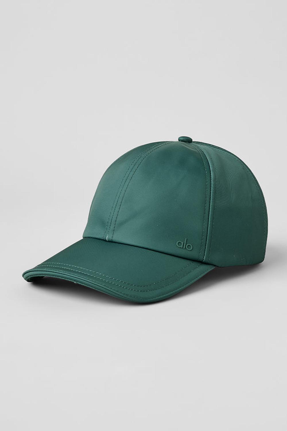 Women Alo Yoga Satin Off-Duty Cap Winter Ivy | India  23504-YCVP