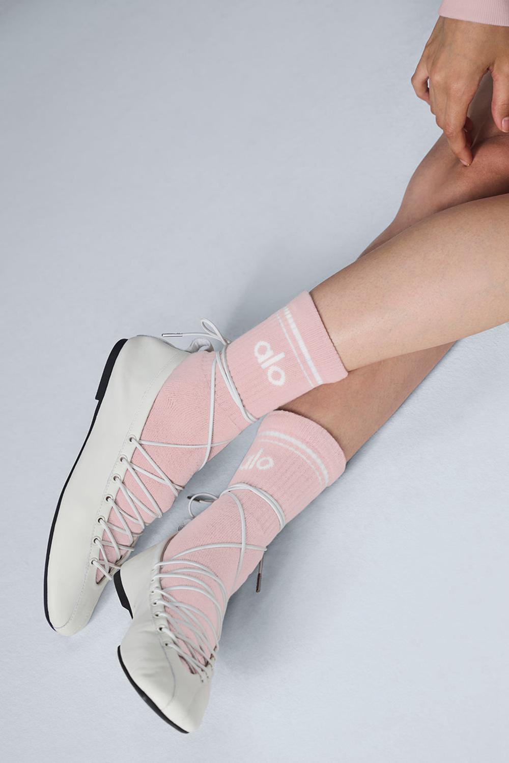 Women Alo Yoga Unisex Half-Crew Throwback Sock Ballet Pink / White | India  08536-KXIF