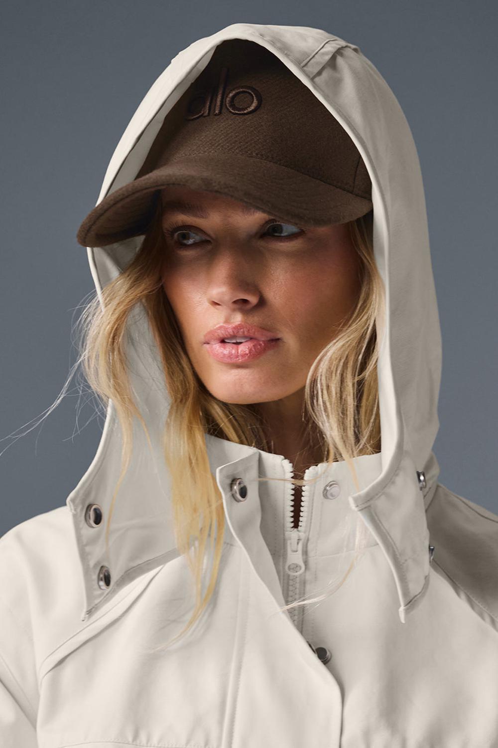 Women Alo Yoga Wool District Trucker Hat Espresso | India  39412-NOBX